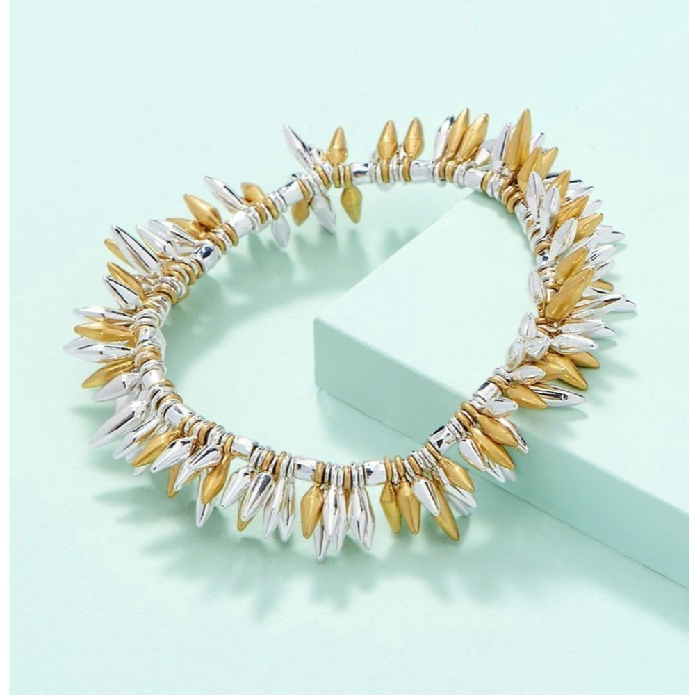 NEW Stella & Dot Renegade Stretch Bracelet